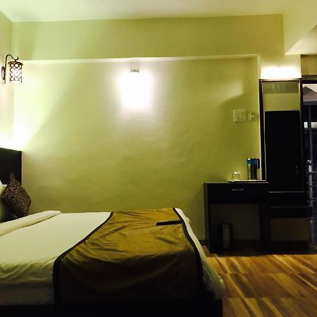 Hotel Sai Kripa Imperial Daman Zewnętrze zdjęcie