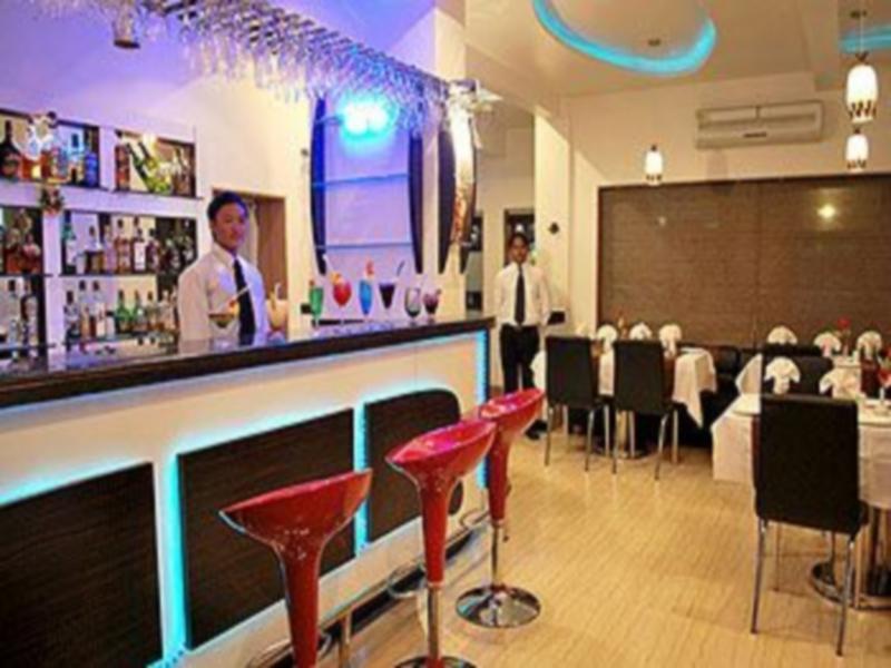 Hotel Sai Kripa Imperial Daman Zewnętrze zdjęcie