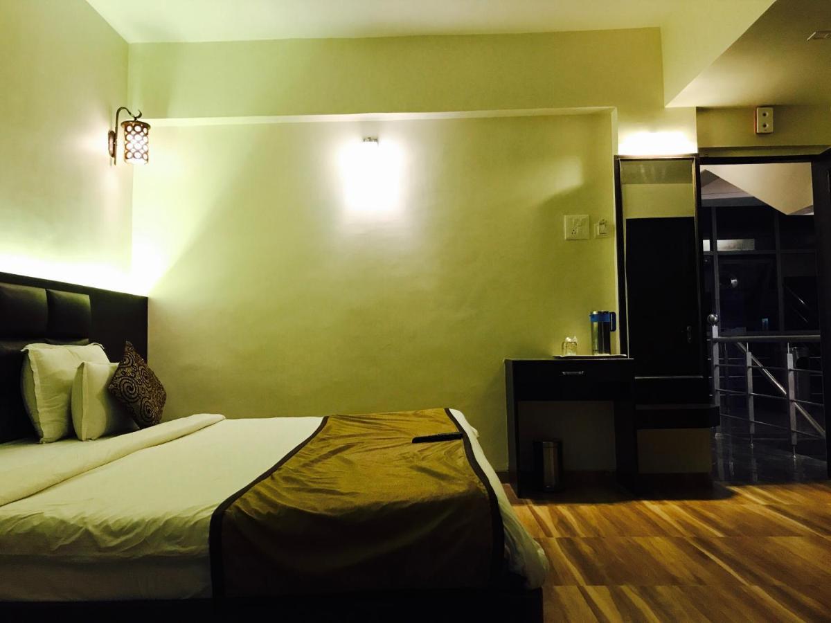Hotel Sai Kripa Imperial Daman Zewnętrze zdjęcie